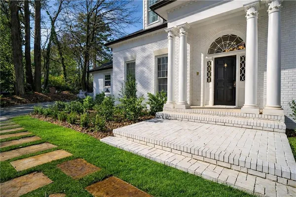 $2,600,000 | 1330 West Wesley Road Northwest, Atlanta, GA 30327