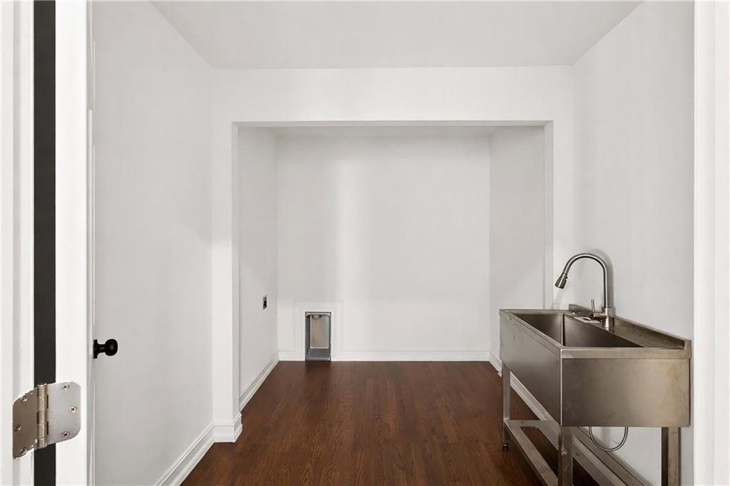 1330 West Wesley Road Northwest Atlanta, GA 30327 - Photo 26 of 46 a close view of a sink in the bathroom