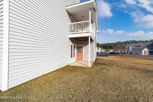 $135,000 | 116 West Victoria Court, Unit A, Greenville, NC 27834