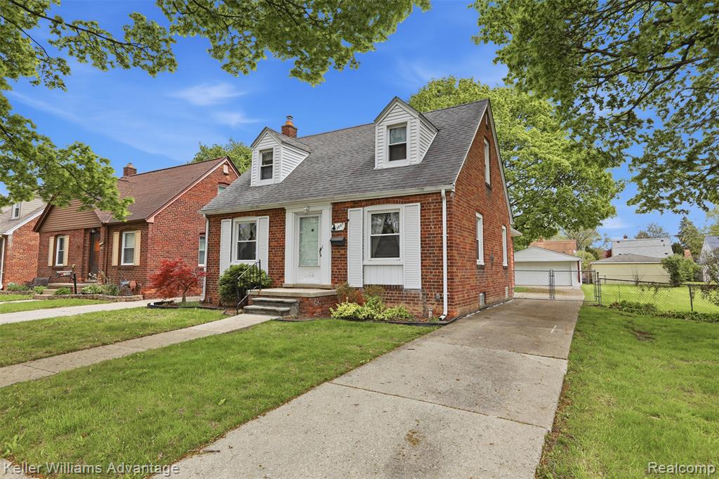 3807 Harding Street Dearborn, MI 48124 - Photo 3 of 38