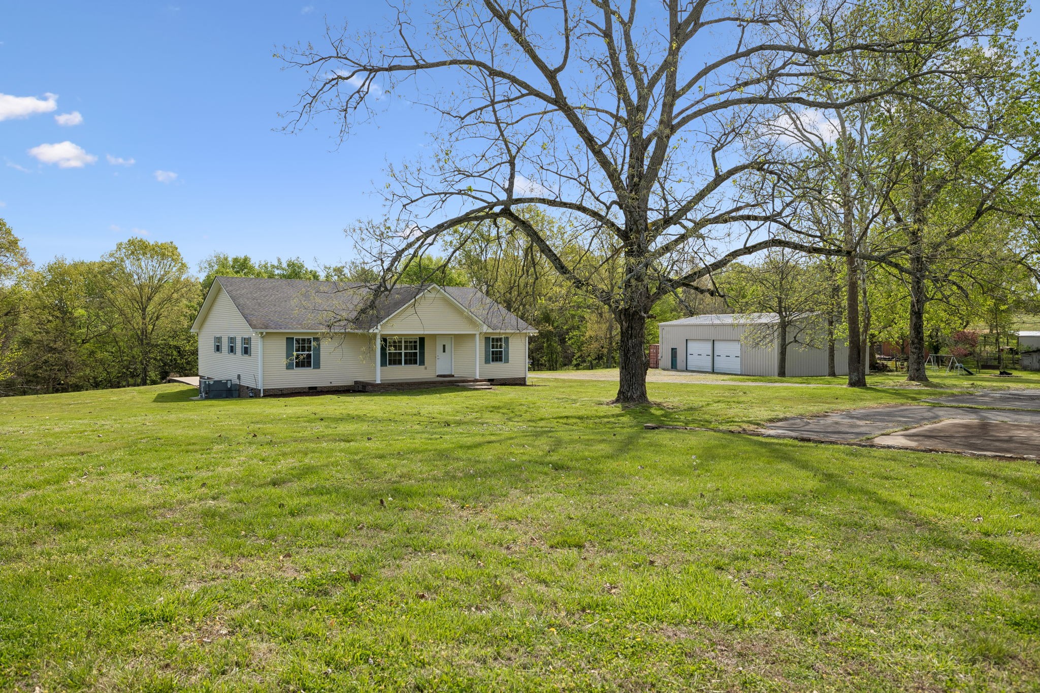 1235 Yell Road Lewisburg, TN 37091 - Photo 1 of 96