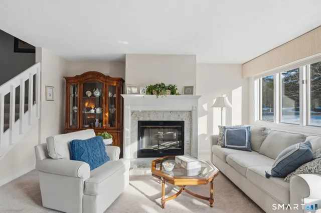 $349,900 | 3 Steeplechase Drive, Unit 3, Newington, CT 06111