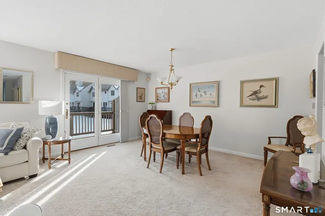 $349,900 | 3 Steeplechase Drive, Unit 3, Newington, CT 06111