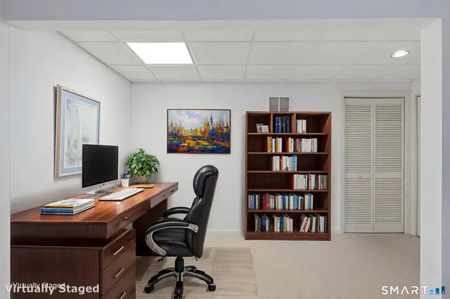 $349,900 | 3 Steeplechase Drive, Unit 3, Newington, CT 06111