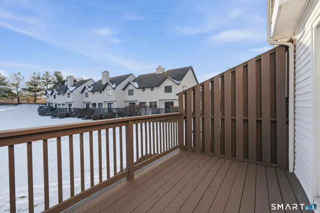 $349,900 | 3 Steeplechase Drive, Unit 3, Newington, CT 06111