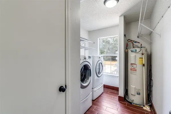 $459,500 | 417 North Blanco Street, Lockhart, TX 78644