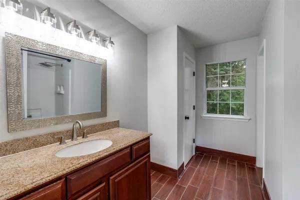 $459,500 | 417 North Blanco Street, Lockhart, TX 78644