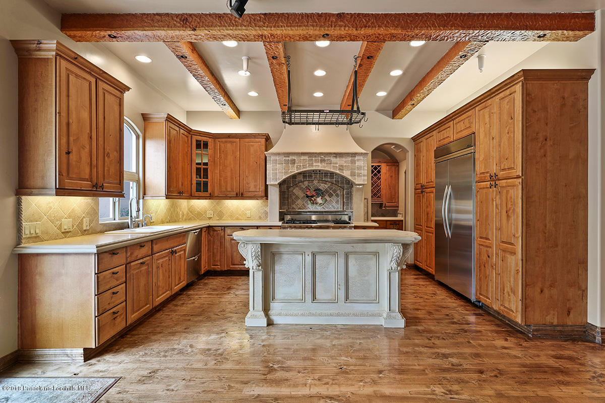 435 Glen Holly Drive Pasadena, CA 91105 - Photo 12 of 30 G24I7794