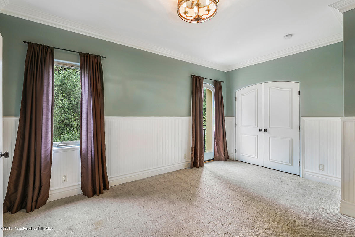 435 Glen Holly Drive Pasadena, CA 91105 - Photo 22 of 30 G24I7876