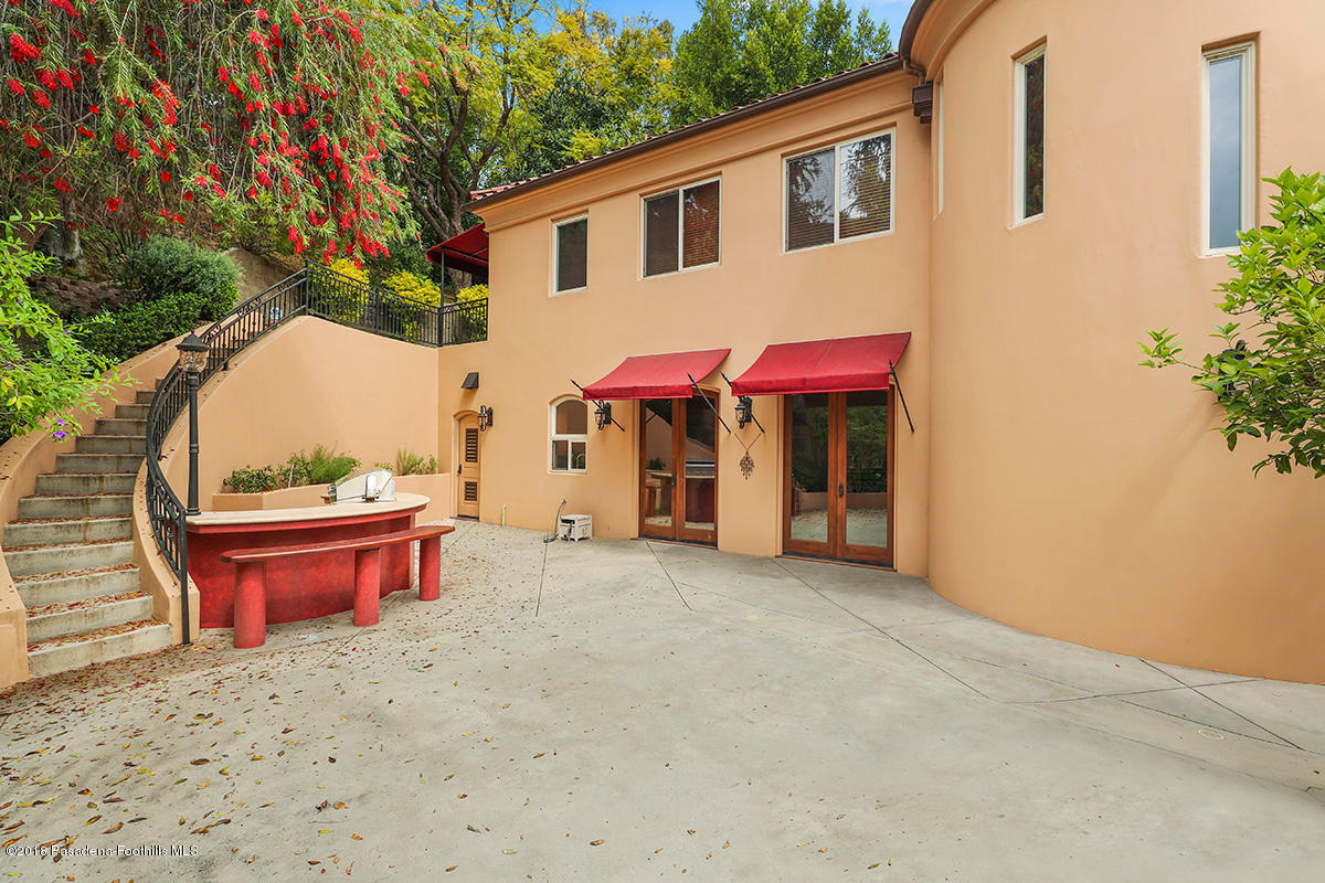 435 Glen Holly Drive Pasadena, CA 91105 - Photo 6 of 30 G24I7741