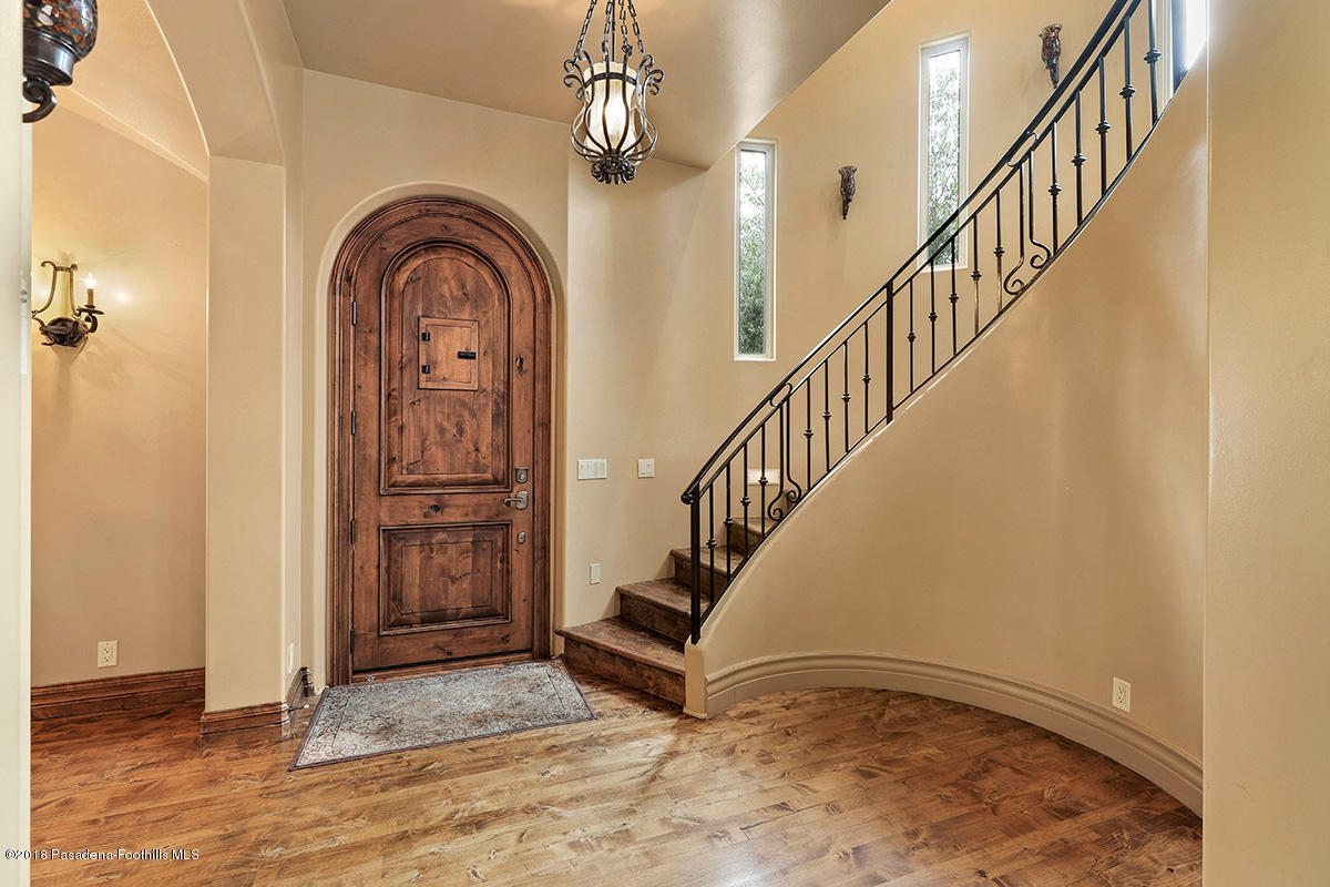 435 Glen Holly Drive Pasadena, CA 91105 - Photo 8 of 30 G24I7758