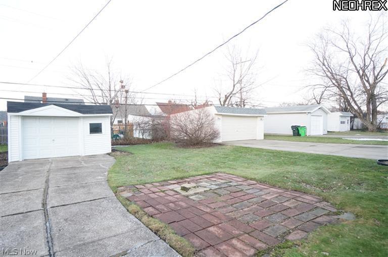 4149 Wyncote Road South Euclid, OH 44121 - Photo 23 of 25