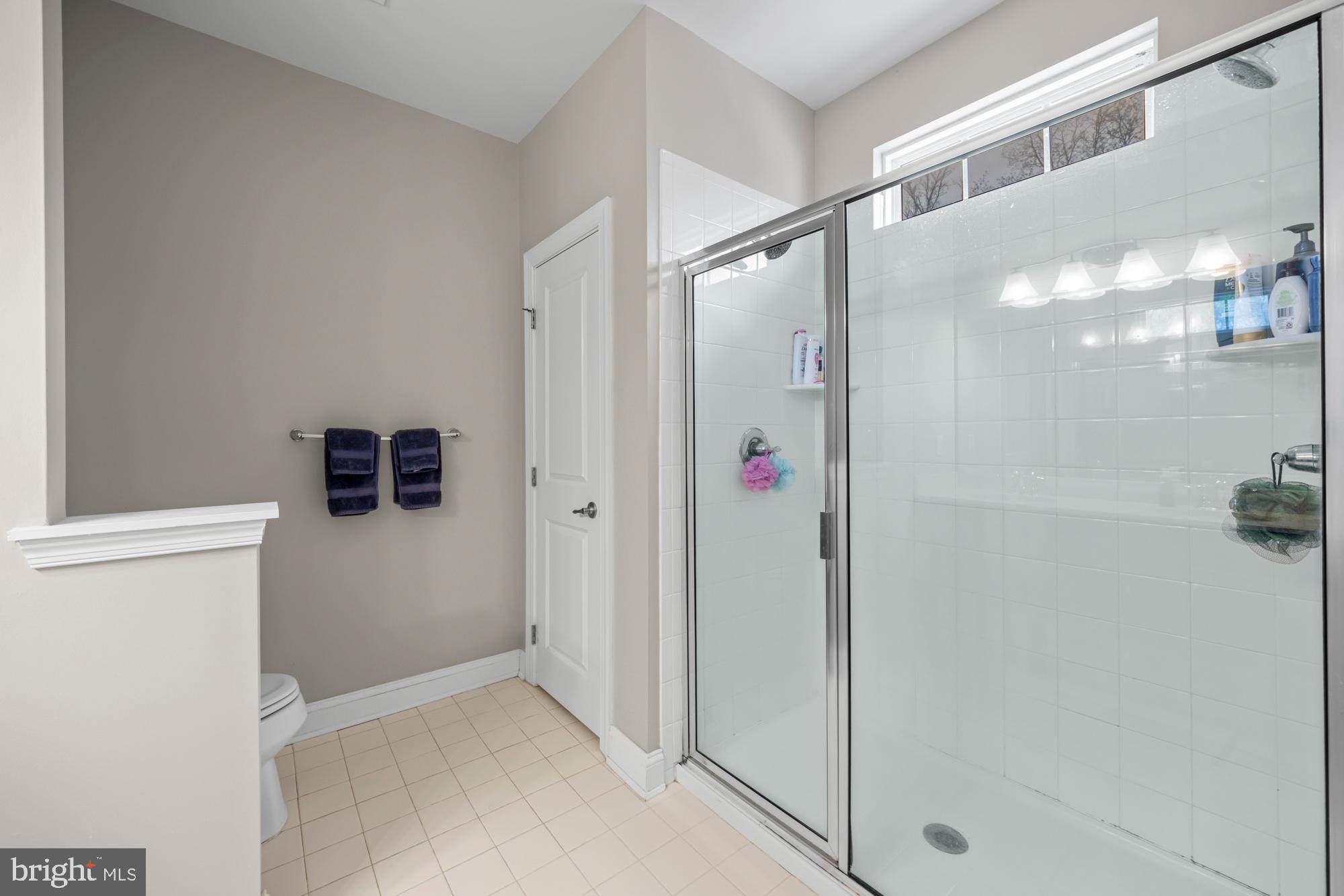 89 Isabelle Court Marlton, NJ 08053 - Photo 23 of 31 a bathroom with a shower and a sink