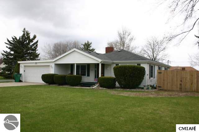 5969 North Luce Road Alma, MI 48801 - Photo 1 of 9 1771591.JPG
