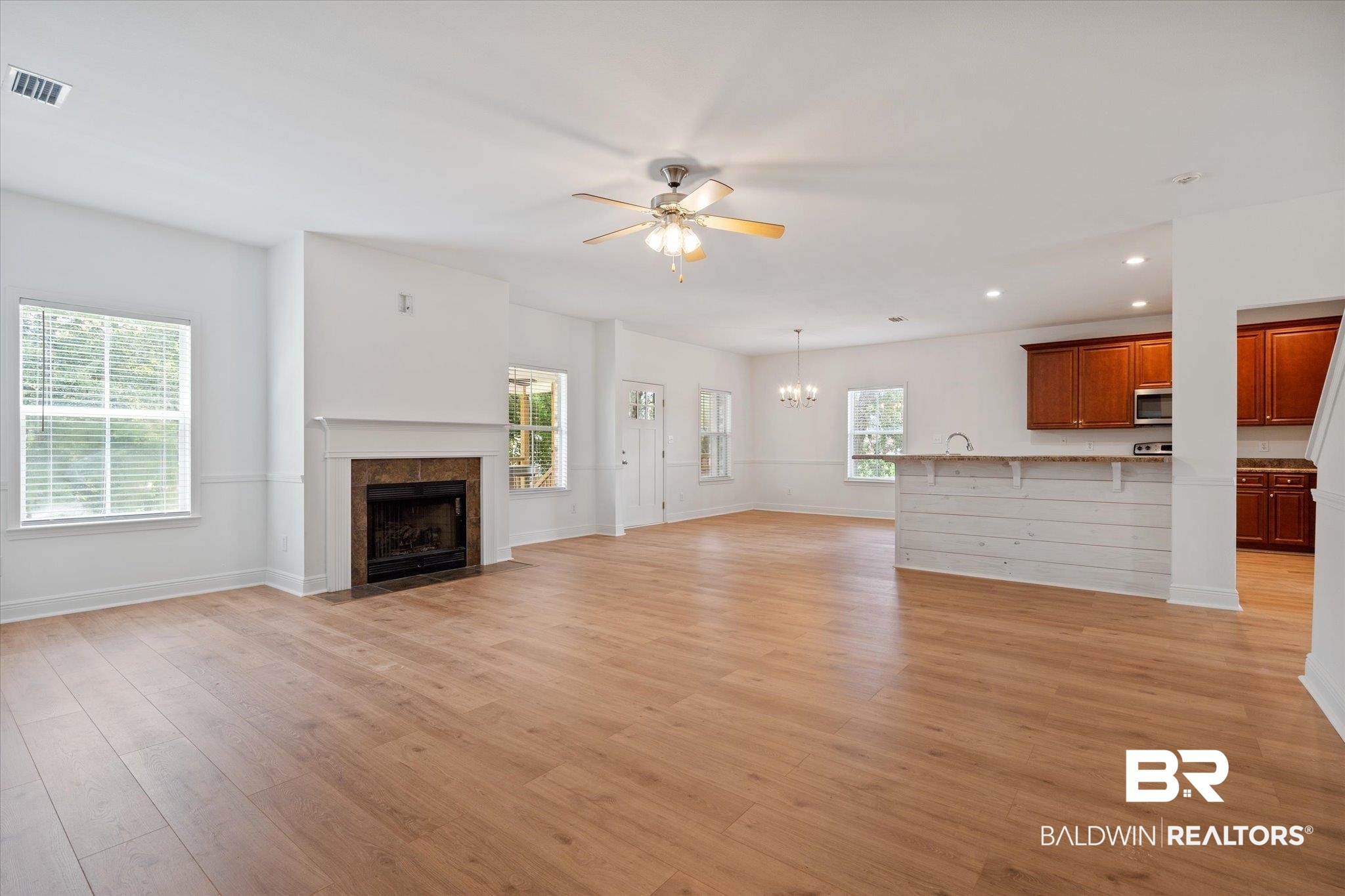 3873 Dwight Court Mobile, AL 36619 - Photo 7 of 37