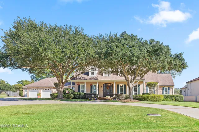 $1,189,000 | 306 Sawgrass Lane, Broussard, LA 70518