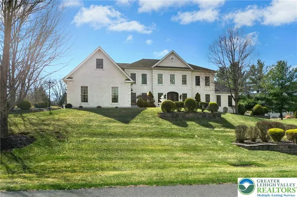 $1,295,000 | 75 Woodside Drive, Easton, PA 18042