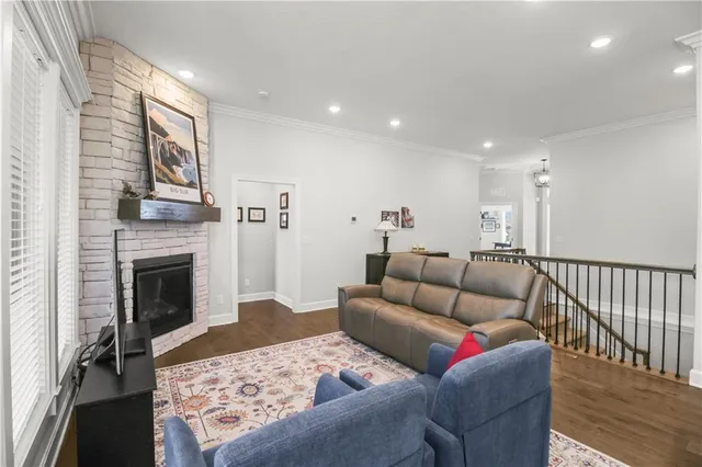 $615,000 | 2122 Northwest Ashurst Drive, Lee's Summit, MO 64081