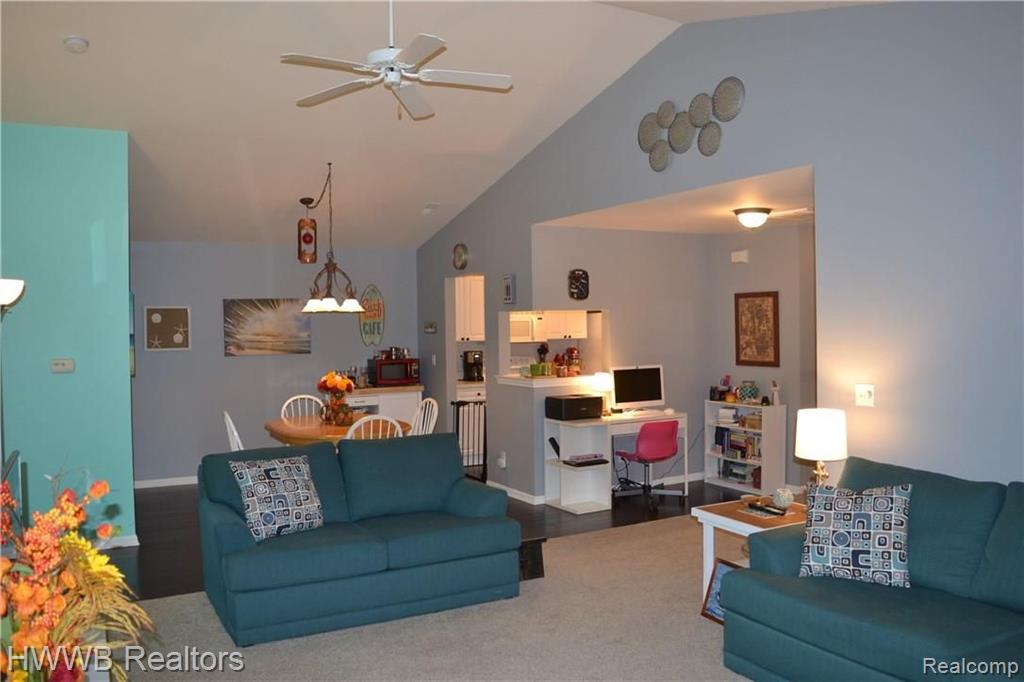 3517 Oakmonte Boulevard Rochester, MI 48306 - Photo 7 of 29