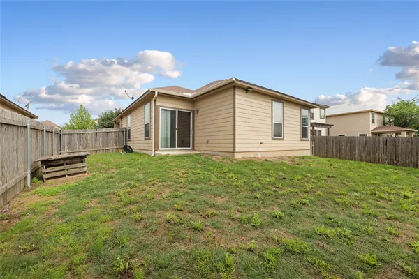 $1,825 | 187 Rummel Drive, Kyle, TX 78640