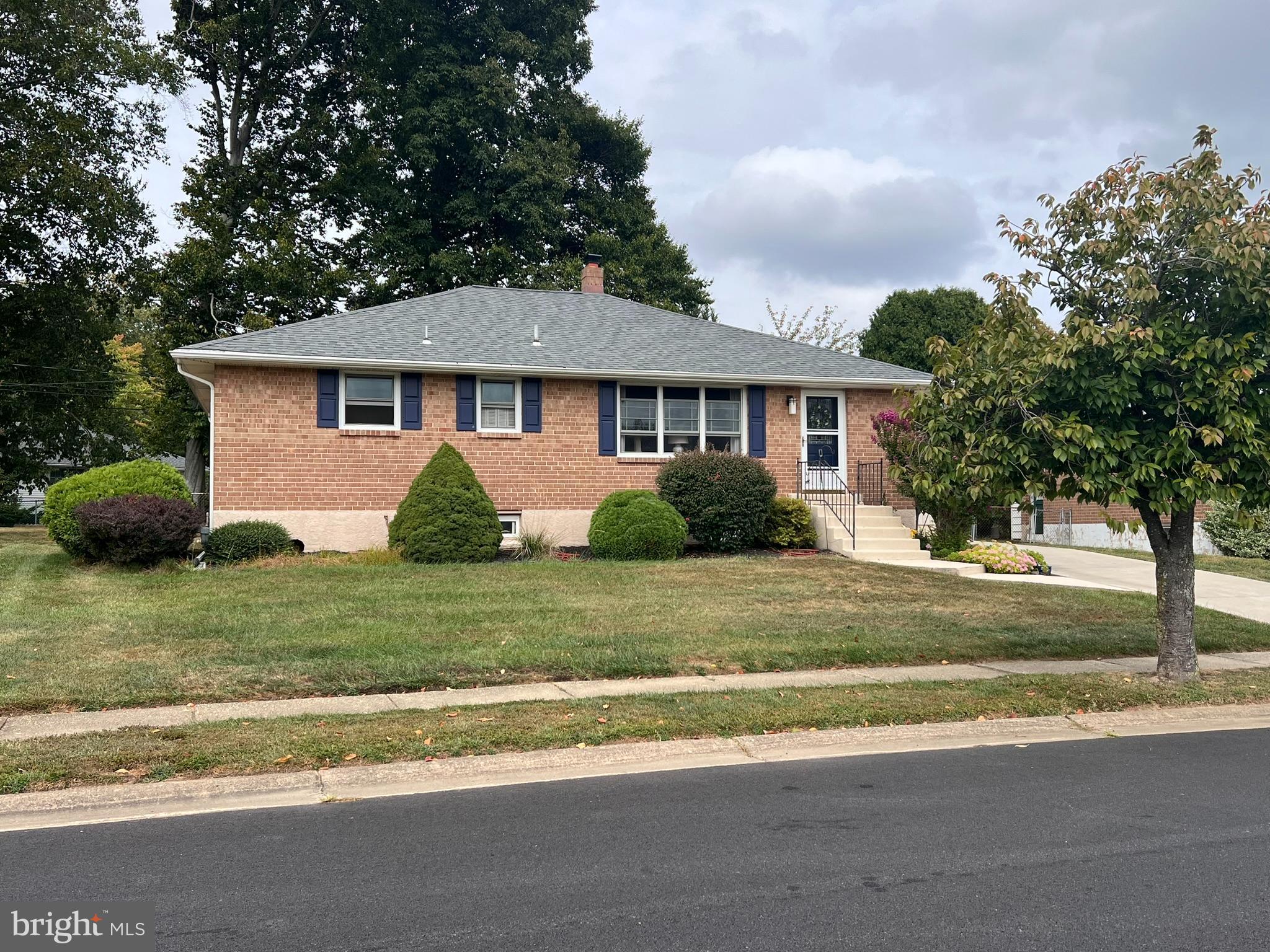 2133 Wrexham Road Wilmington, DE 19810 - Photo 4 of 24 Gallery Image 4