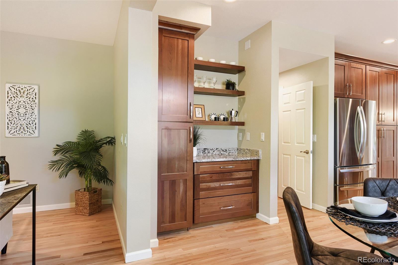 8658 Aberdeen Circle Highlands Ranch, CO 80130 - Photo 11 of 41
