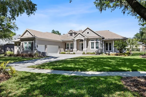 $1,050,000 | 5823 Terncrest Drive, Lithia, FL 33547