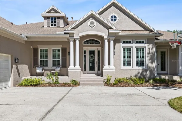 $1,050,000 | 5823 Terncrest Drive, Lithia, FL 33547