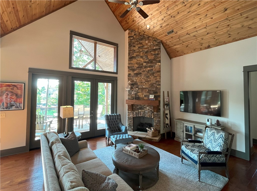 331 Elderberry Way Seneca, SC 29672 - Photo 7 of 32 Gallery Image 7