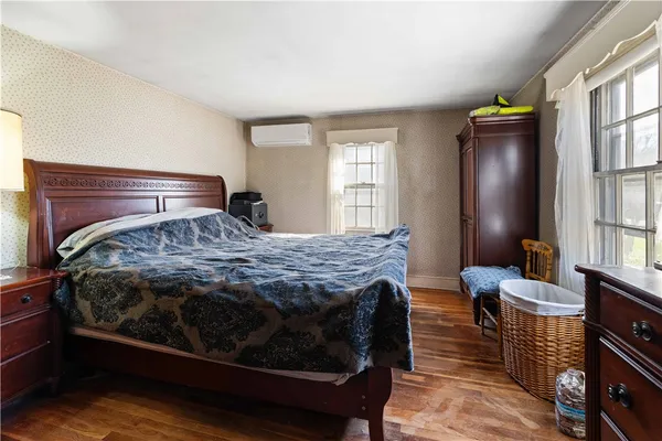 $549,000 | 11 Terrace Drive, Bristol, RI 02809