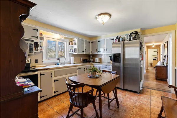 $549,000 | 11 Terrace Drive, Bristol, RI 02809