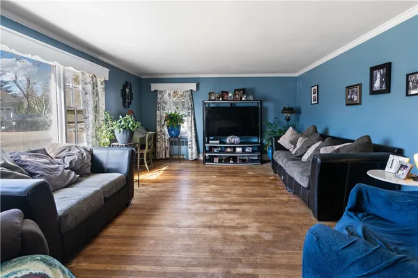 $549,000 | 11 Terrace Drive, Bristol, RI 02809