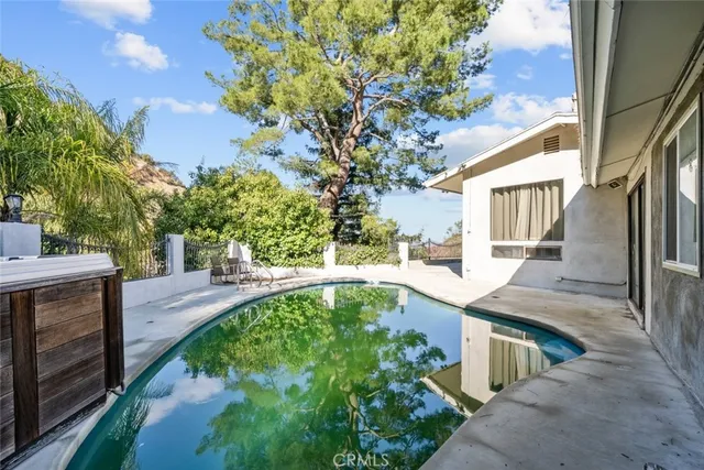 $1,250,000 | 3277 Longridge Terrace, Sherman Oaks, CA 91423