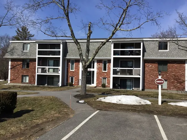 $2,450 | 15 Foundry Street, Unit C30, Easton, MA 02375