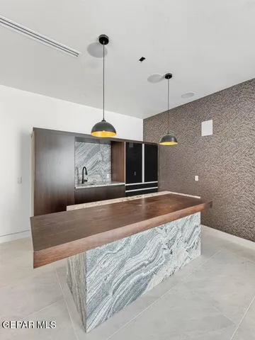 $1,299,999 | 406 Del Rio View Drive, El Paso, TX 79932