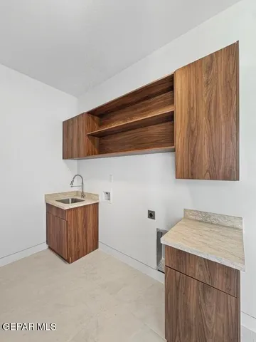 $1,299,999 | 406 Del Rio View Drive, El Paso, TX 79932