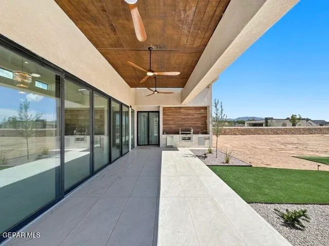 $1,299,999 | 406 Del Rio View Drive, El Paso, TX 79932