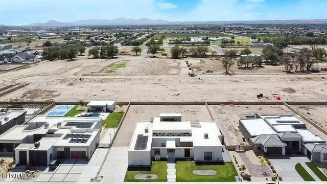 $1,299,999 | 406 Del Rio View Drive, El Paso, TX 79932