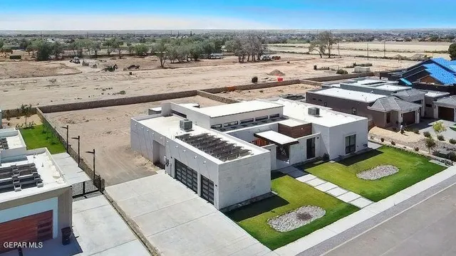$1,299,999 | 406 Del Rio View Drive, El Paso, TX 79932