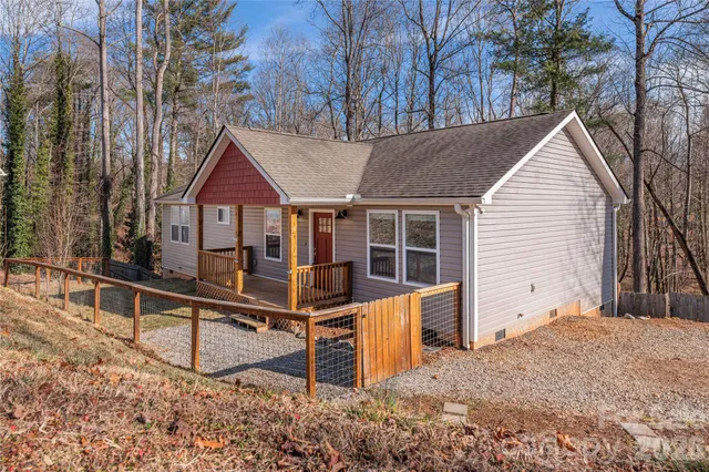 $399,000 | 113 Tail Feather Lane, Candler, NC 28715