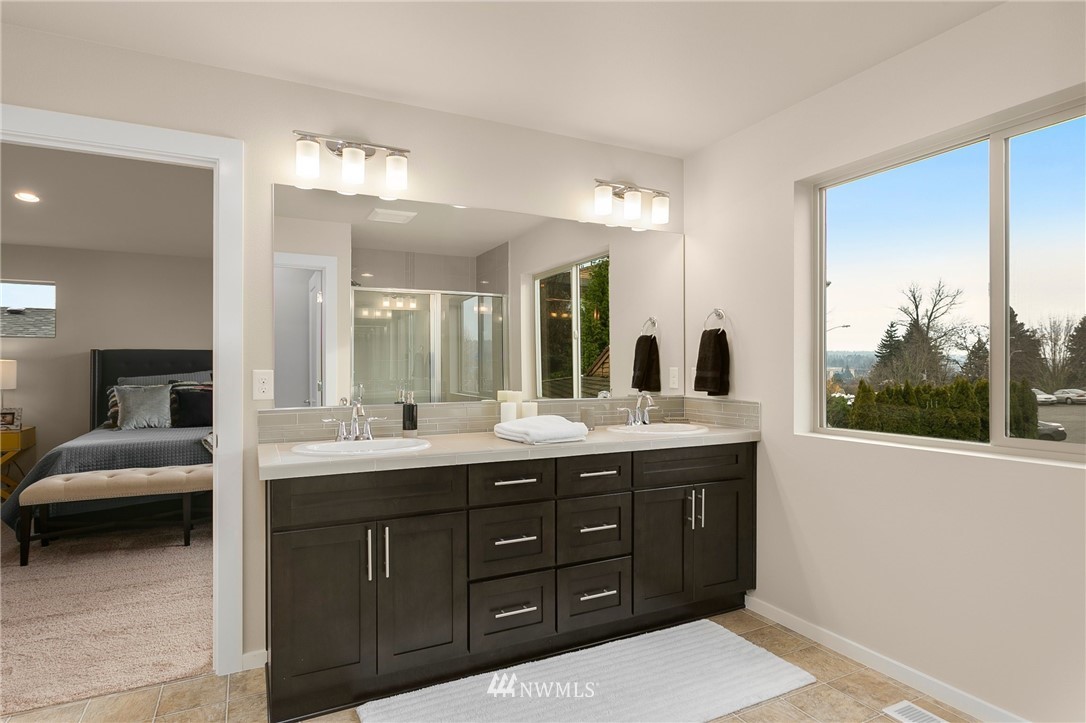 323 Southwest 3rd Court, Unit 11 Renton, WA 98057 - Photo 18 of 29