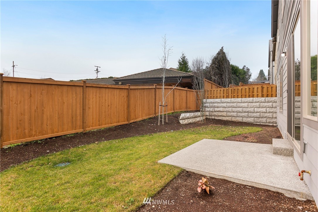 323 Southwest 3rd Court, Unit 11 Renton, WA 98057 - Photo 28 of 29