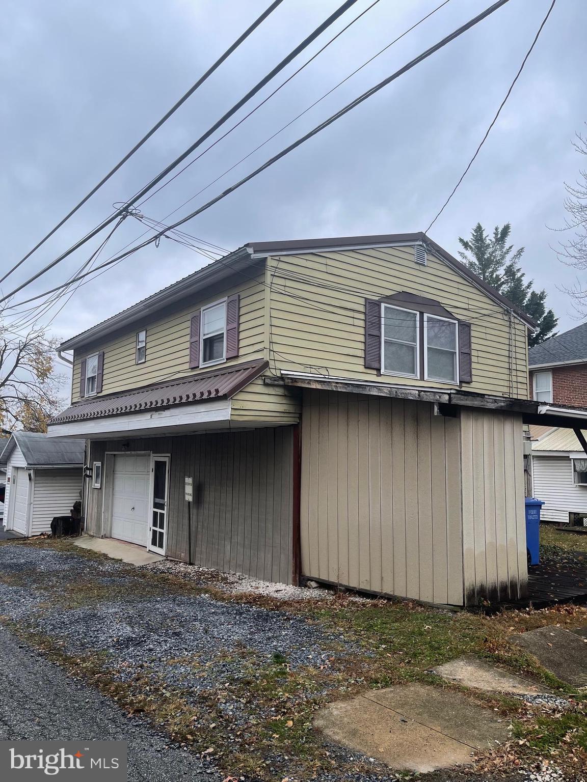 425 Rear Seventh Street New Cumberland, PA 17070 - Photo 3 of 23 a front view of a house