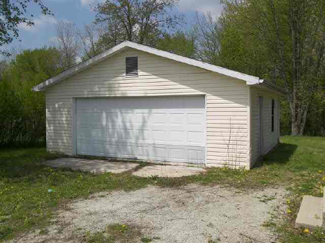 9396 East Adams Road, Unit RIDINGER Pierceton, IN 46562 - Photo 5 of 25 Gallery Image 5
