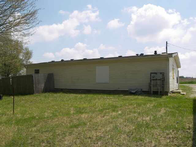 9396 East Adams Road, Unit RIDINGER Pierceton, IN 46562 - Photo 7 of 25 Gallery Image 7