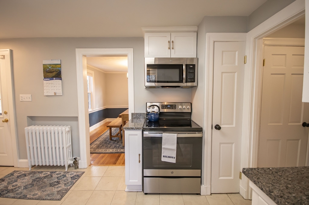 27 Little Pond Road Belmont, MA 02478 - Photo 12 of 42