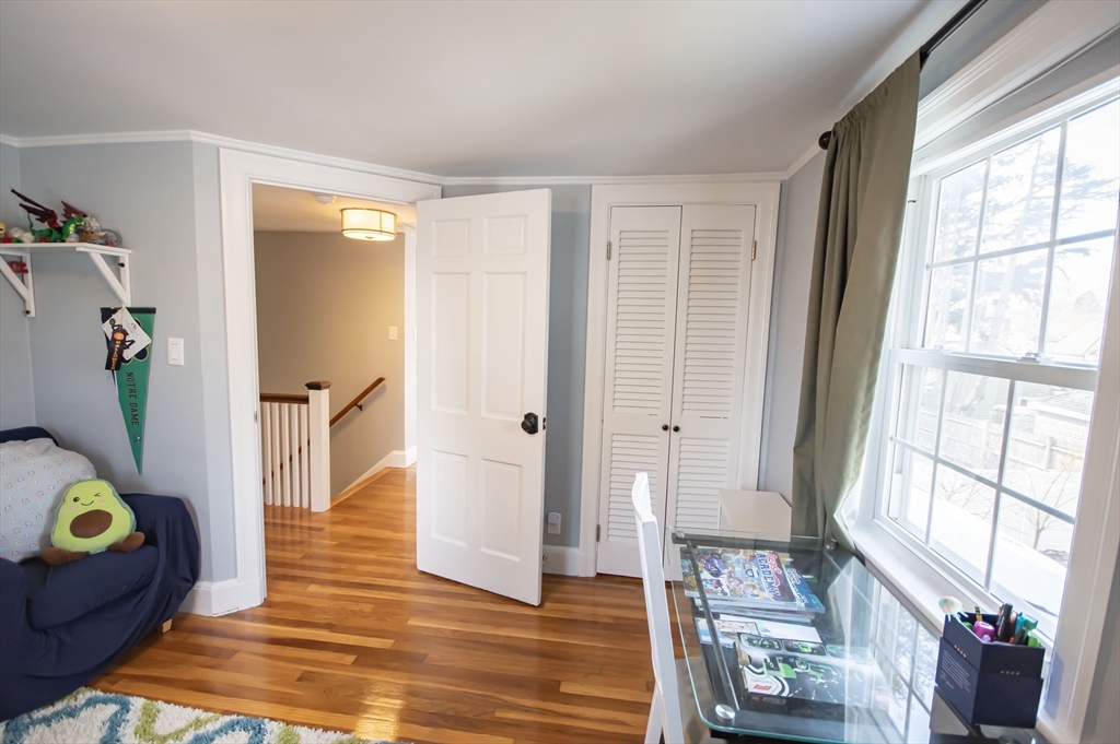 27 Little Pond Road Belmont, MA 02478 - Photo 28 of 42