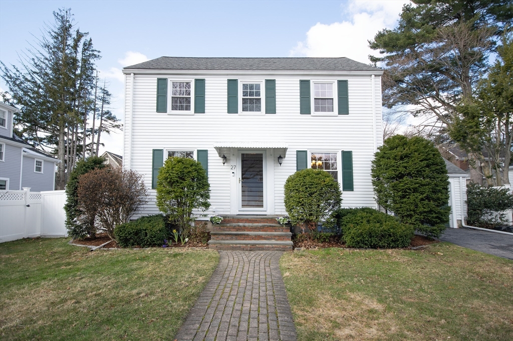 27 Little Pond Road Belmont, MA 02478 - Photo 39 of 42