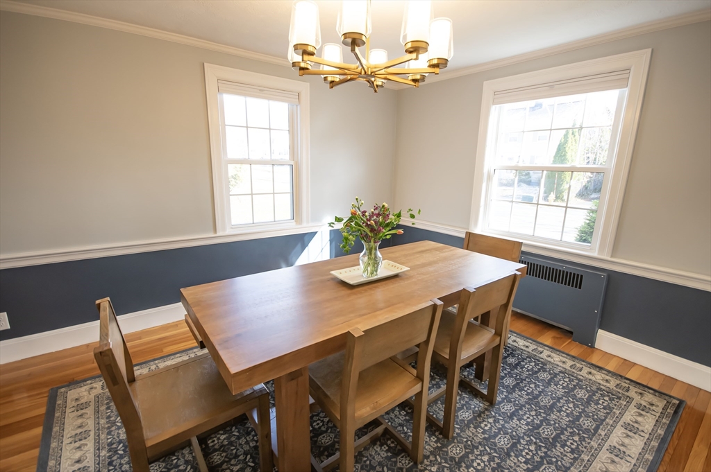 27 Little Pond Road Belmont, MA 02478 - Photo 10 of 42