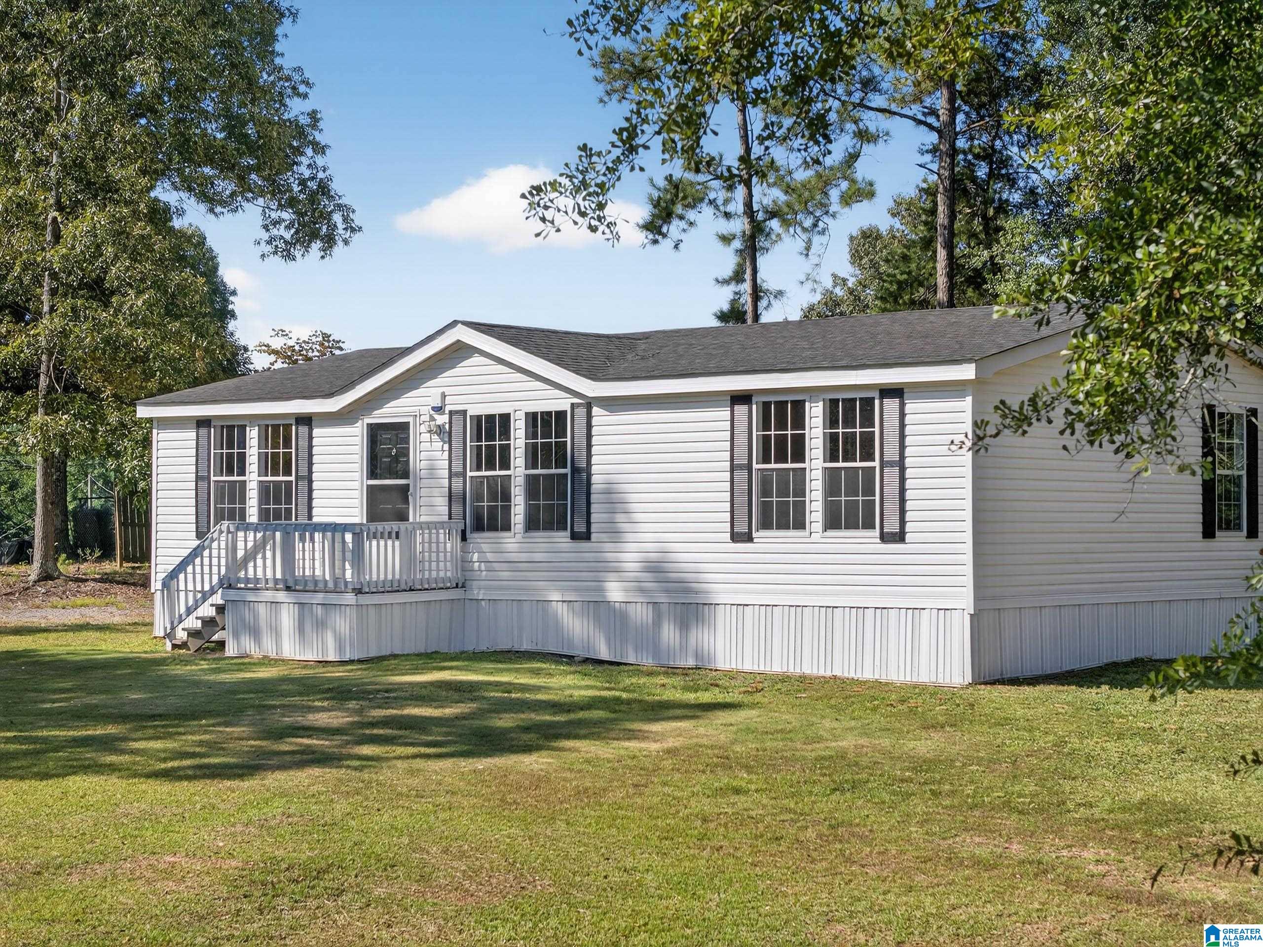 191 Watts Road Munford, AL 36268 - Photo 3 of 32
